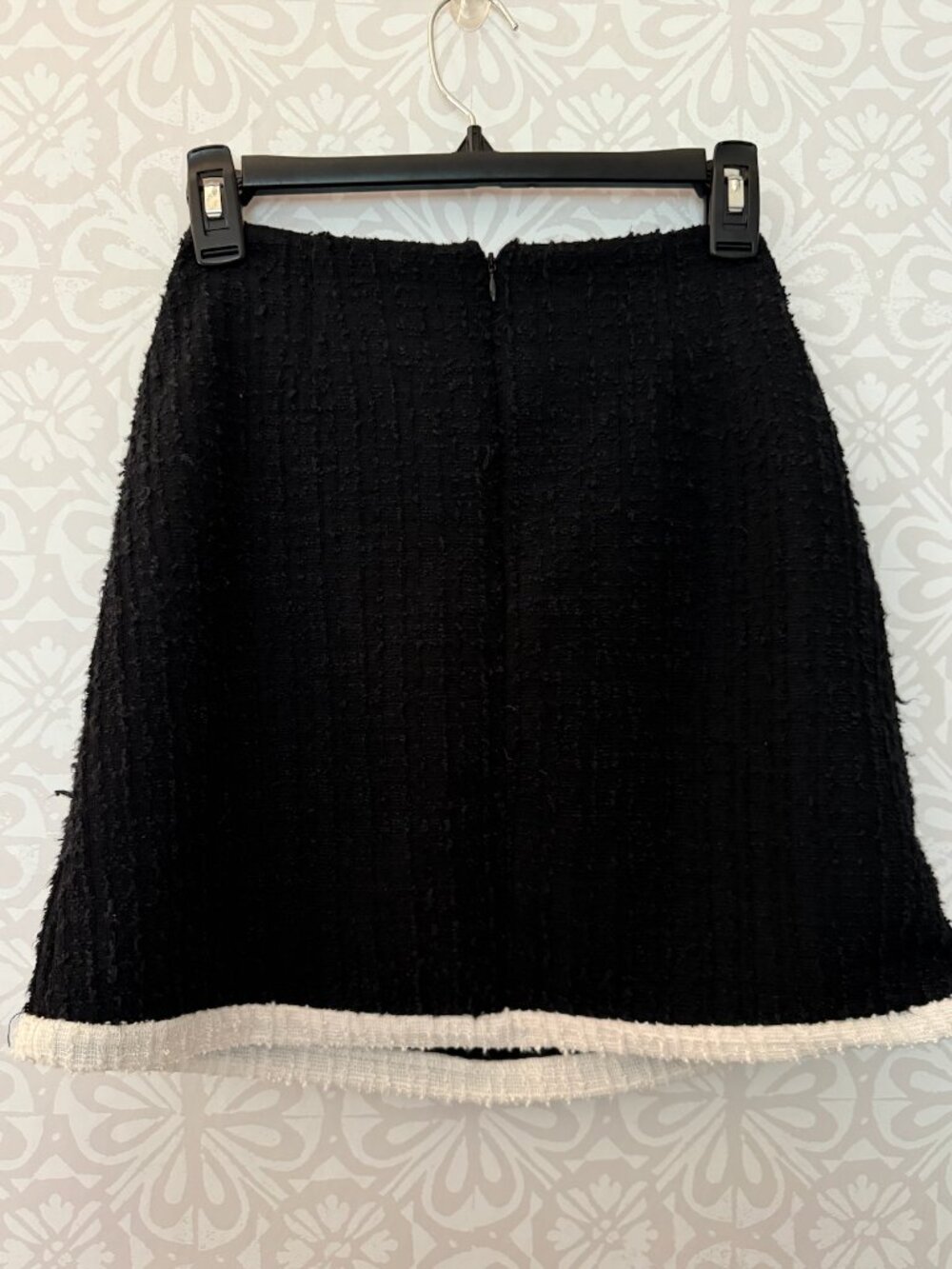 CeCe Patch Pocket Tweed Miniskirt - Rich Black - Size 4 - New With Tags - Picture 6 of 6